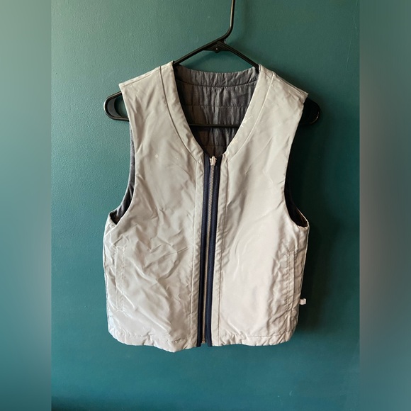LULULEMON REFLECTIVE VEST M MEDIUM - Picture 2 of 4